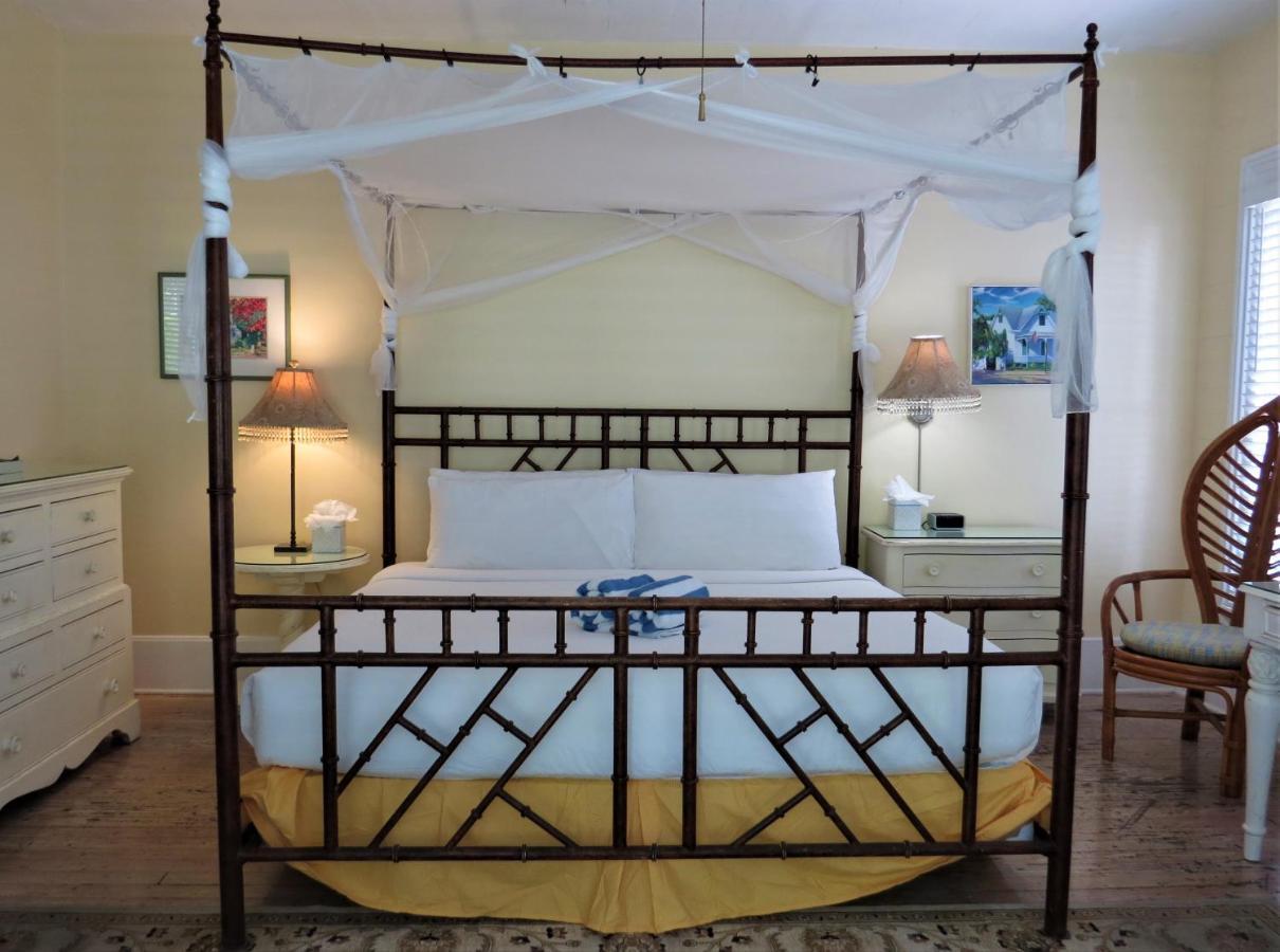 Bed and Breakfast Ambrosia Кі-Вест Екстер'єр фото
