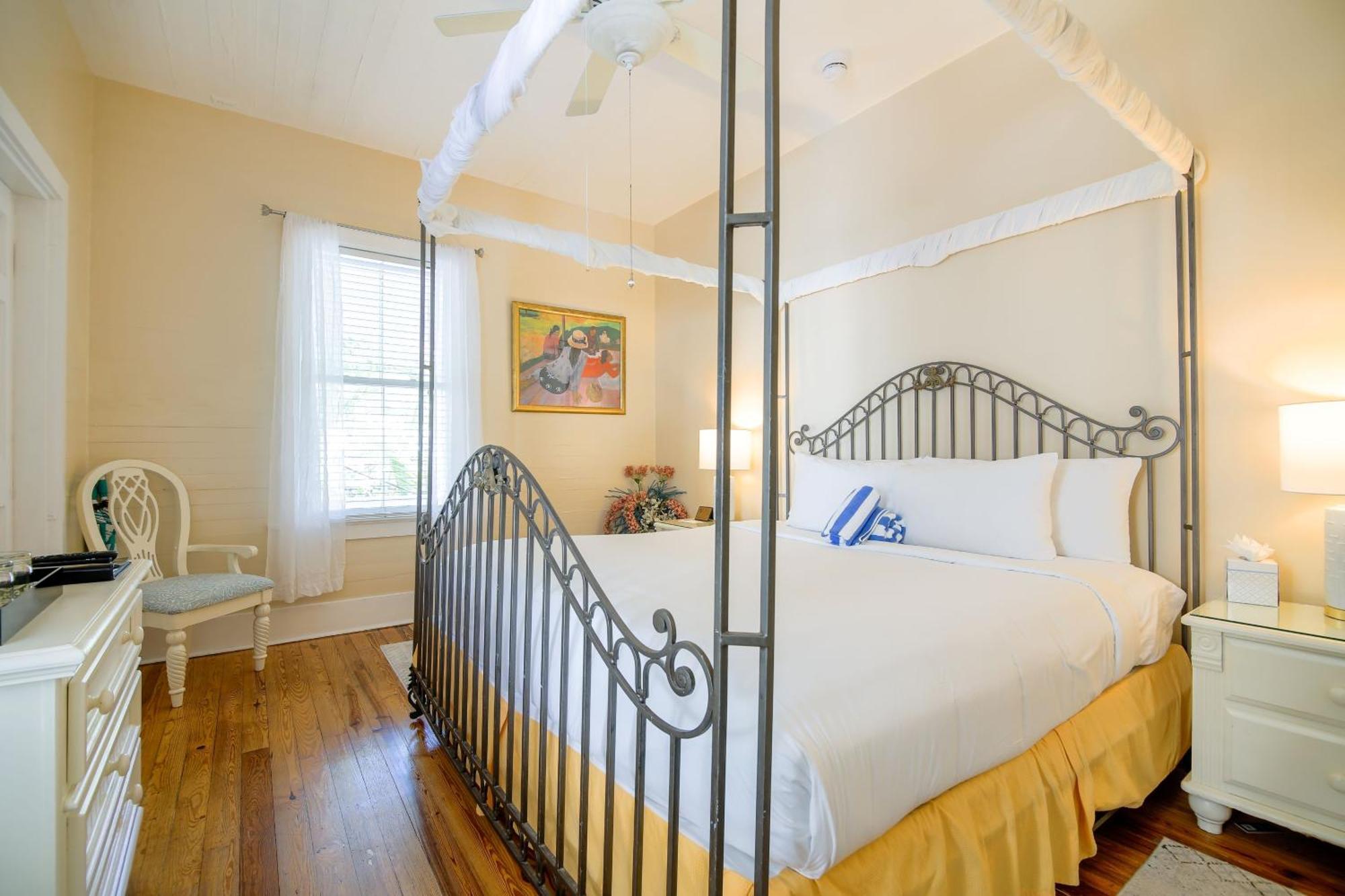 Bed and Breakfast Ambrosia Кі-Вест Екстер'єр фото